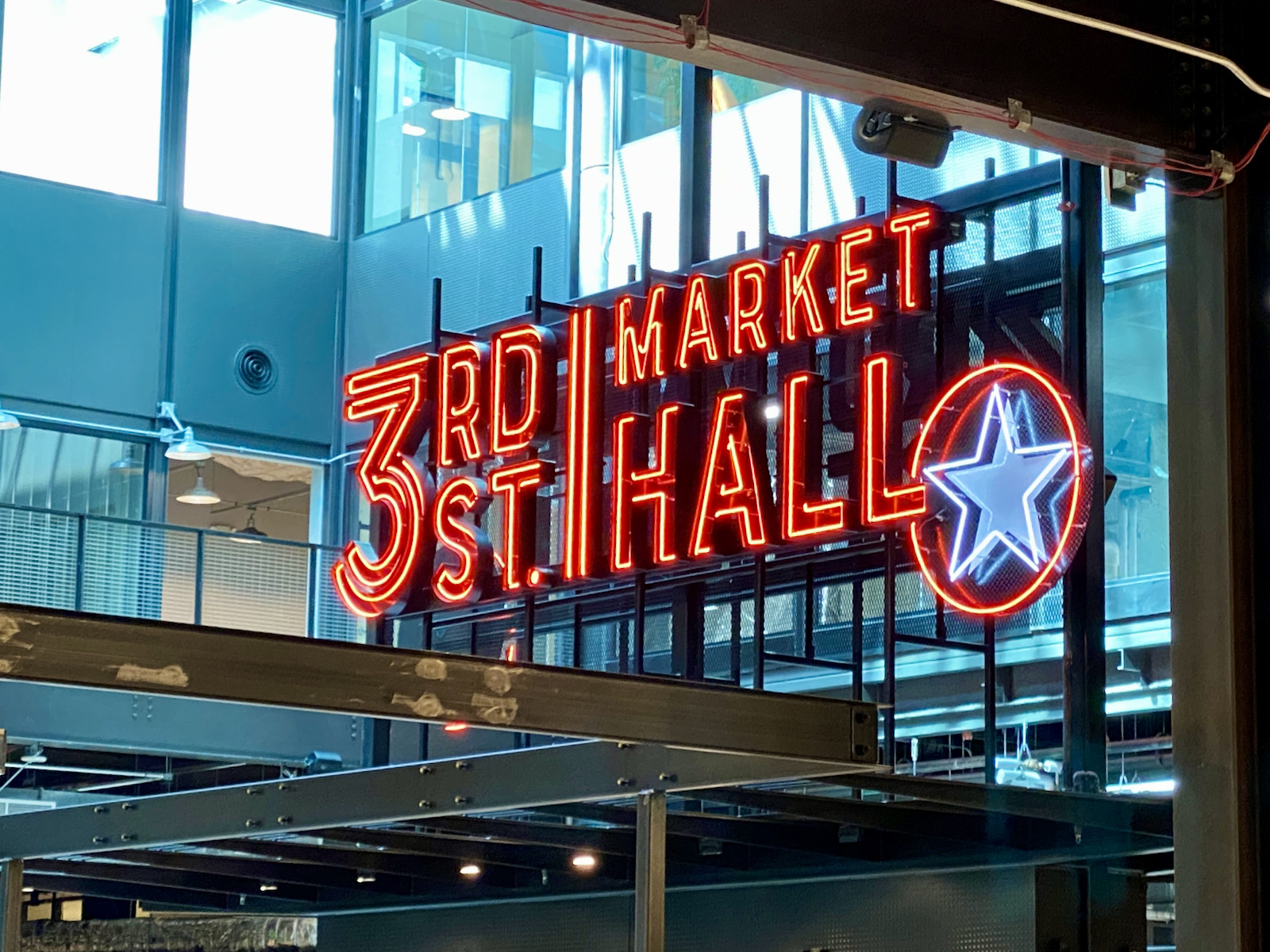 3rd Street Market Hall sign