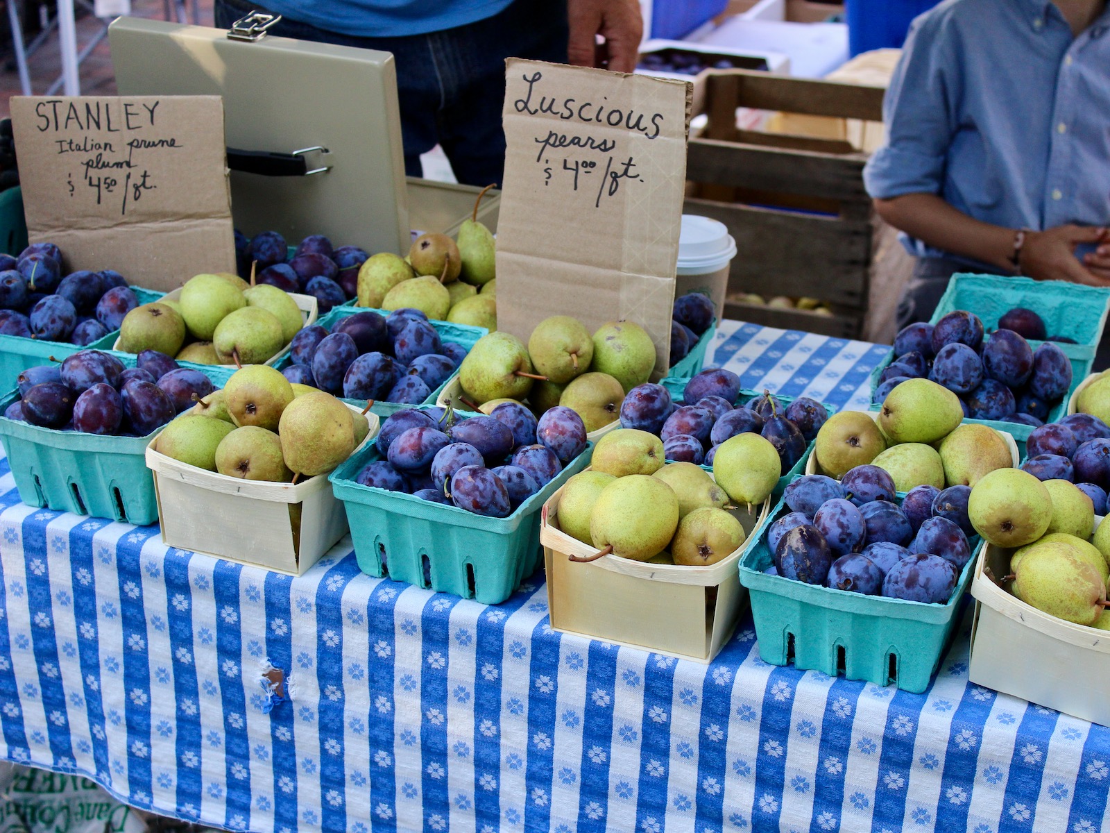 market photo