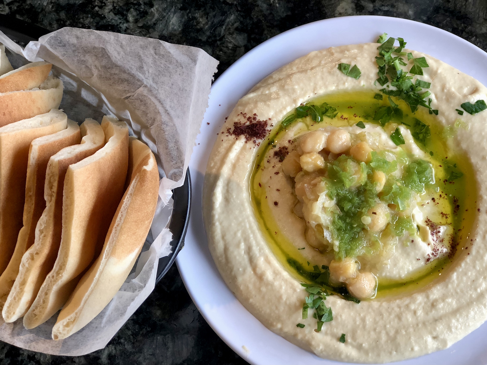 hummus