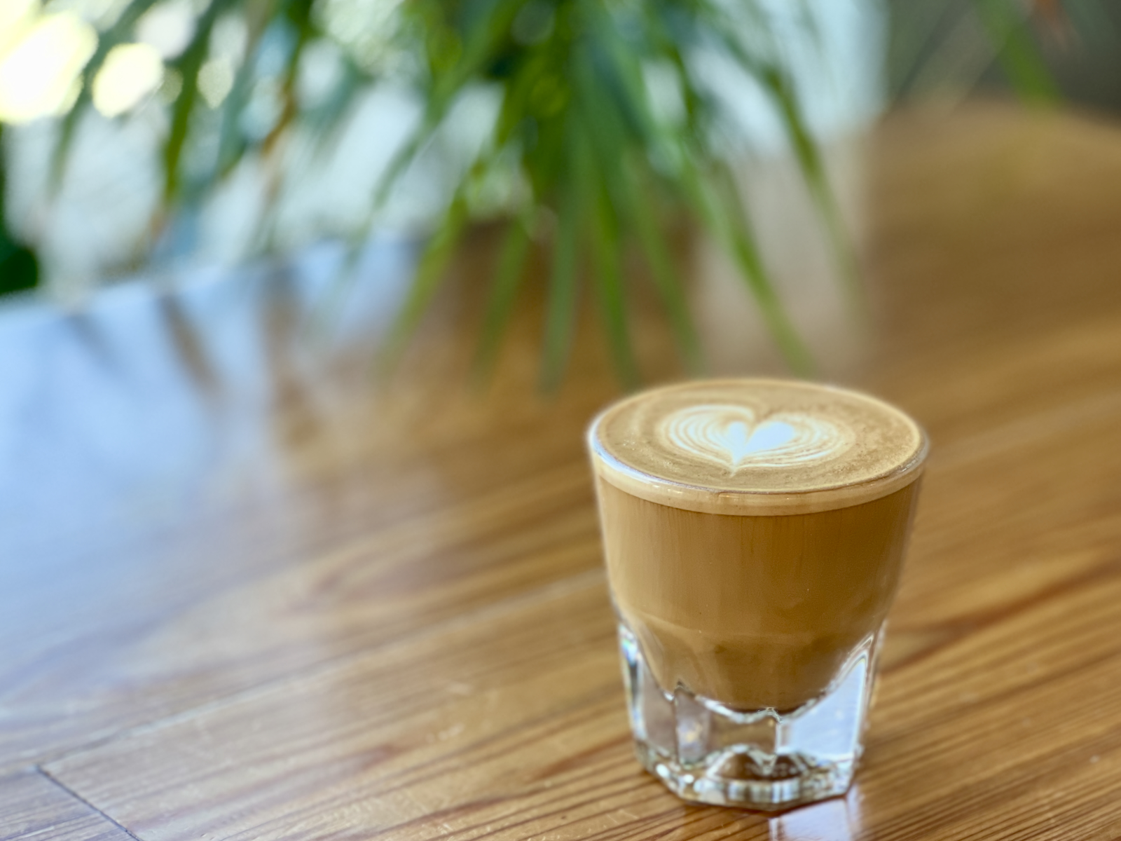 Valentine Coffee cortado