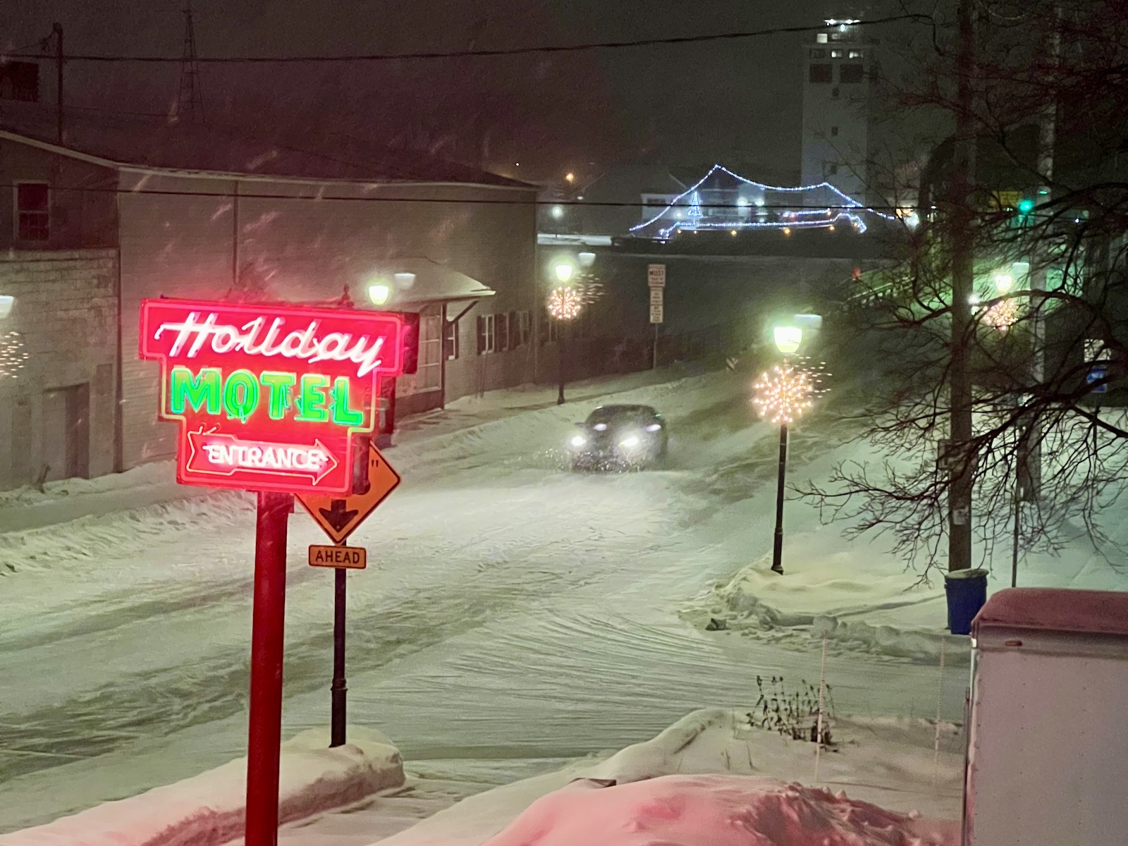 Holiday Music Motel