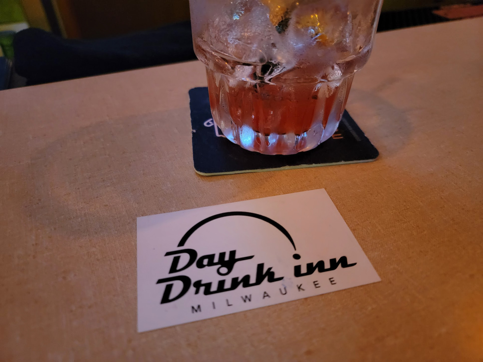 day drink inn