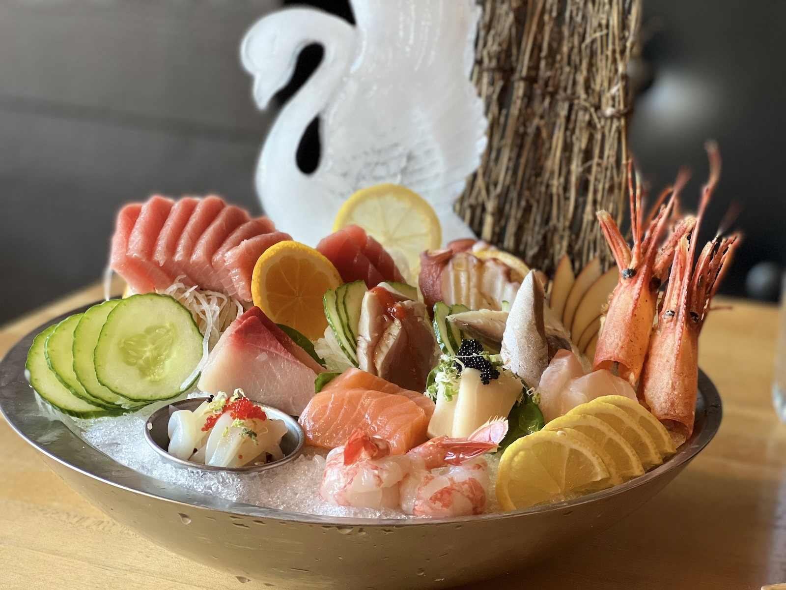 Kawa Ramen & Sushi - sashimi platter