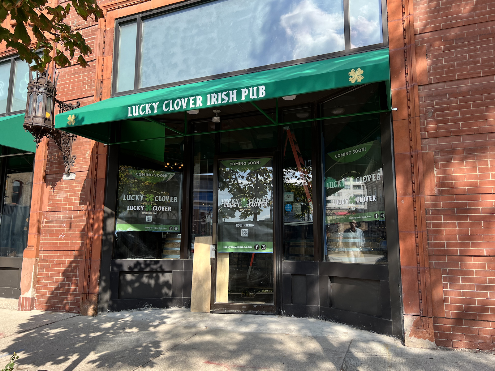 New modern Irish pub, Lucky Clover, to open Friday in entertainment district