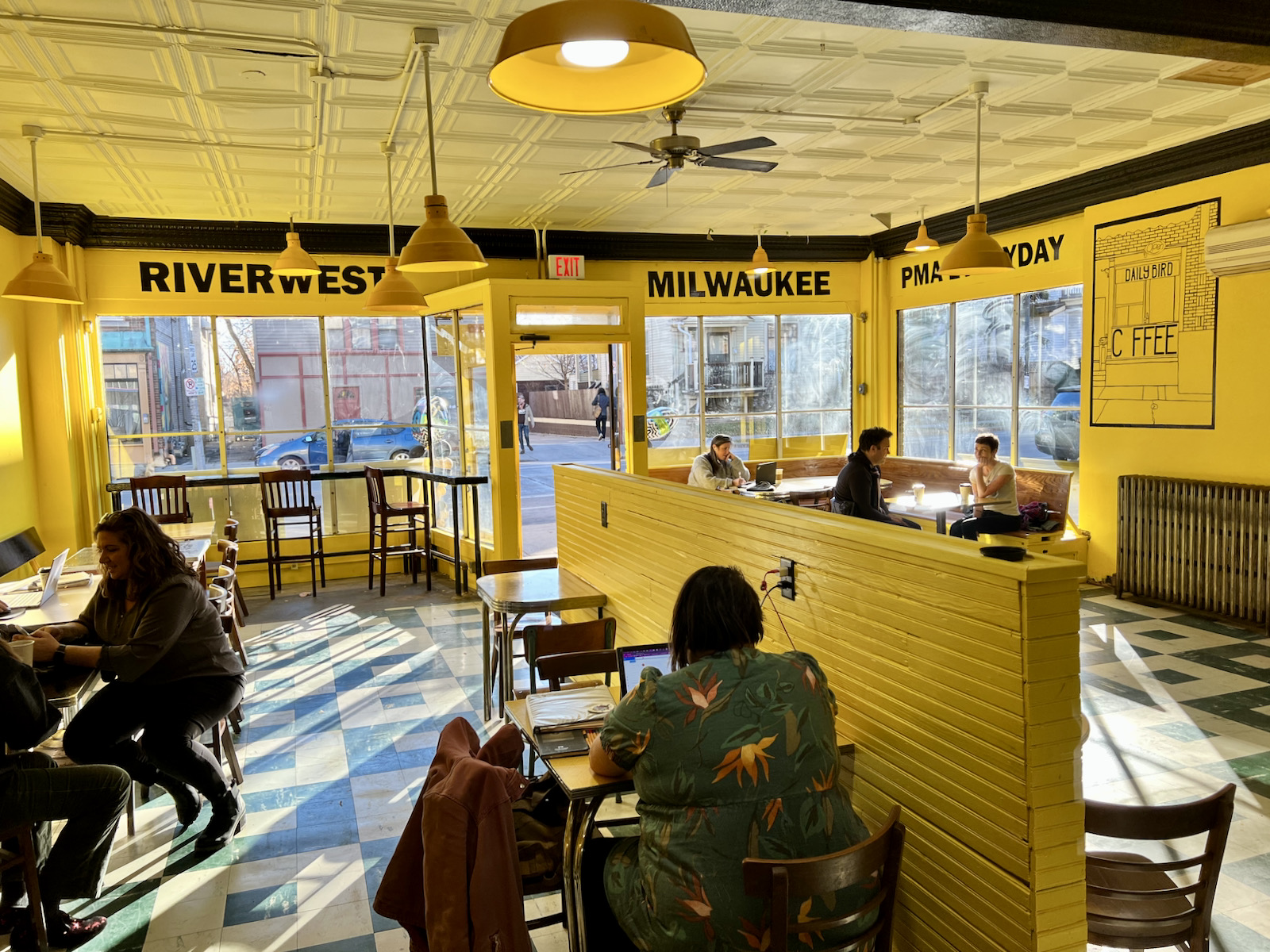 Milwaukee Diner Mug Yellow