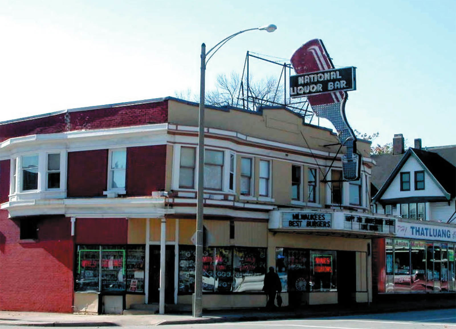 national liquor bar