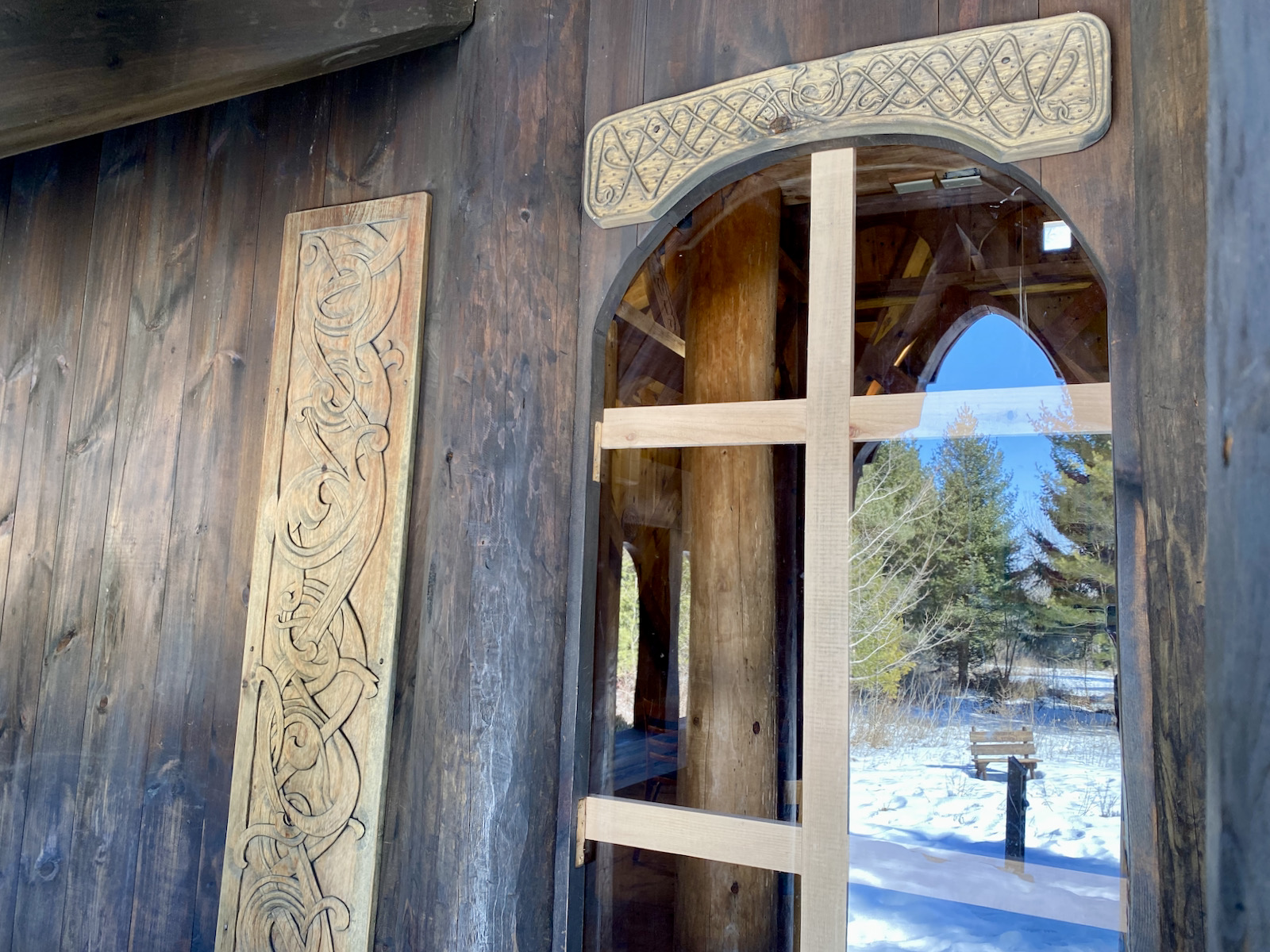 Carvings on Stavekirke