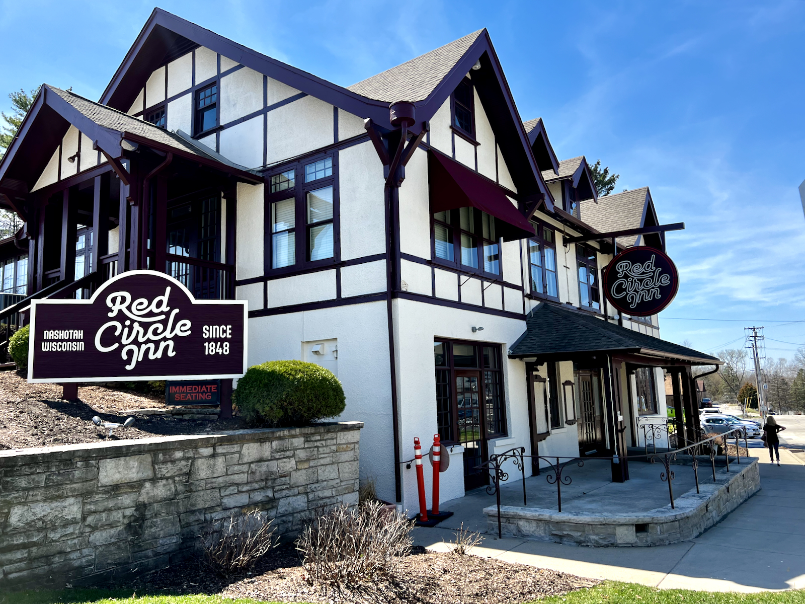 Red Circle Inn exterior