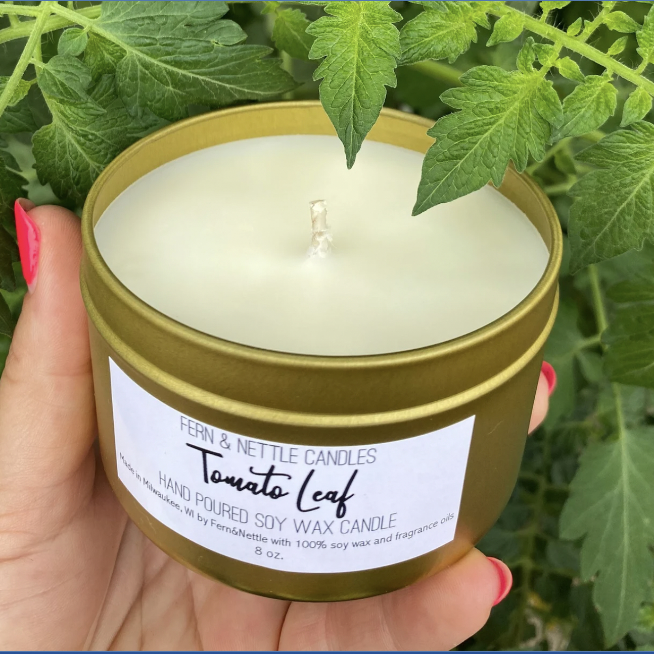 Tomato leaf candle