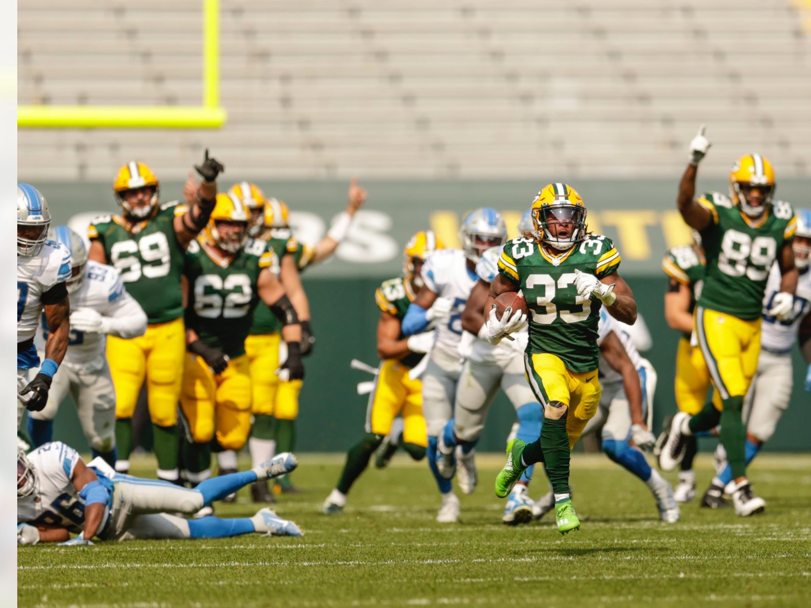 Greenbay Packers Levitating Football 