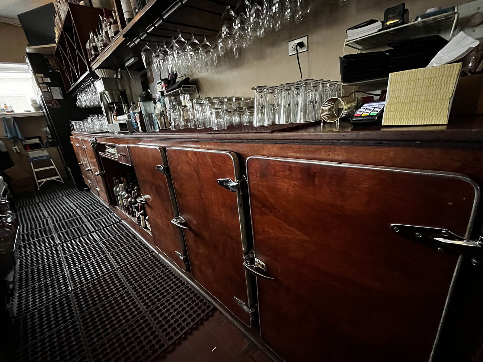 back bar