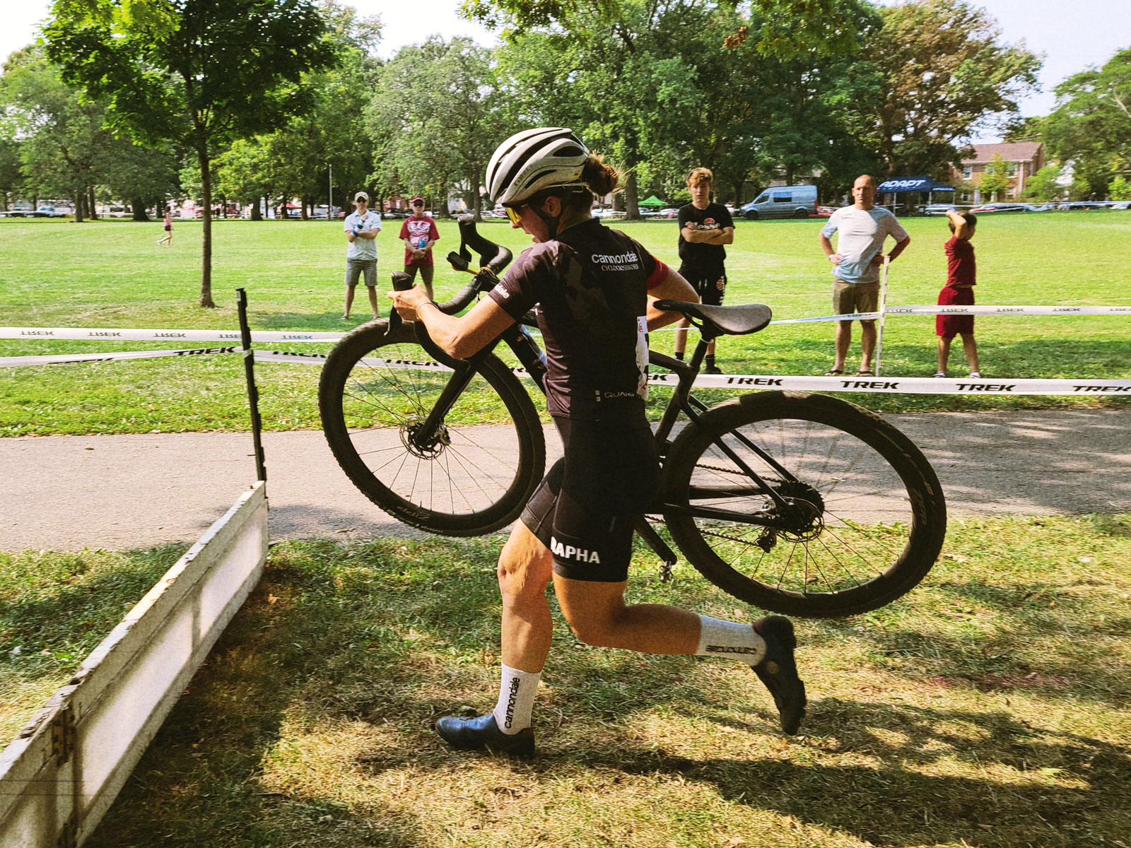 Kaitie Keough approaches a barrier at Cross-Shooshko 2021.