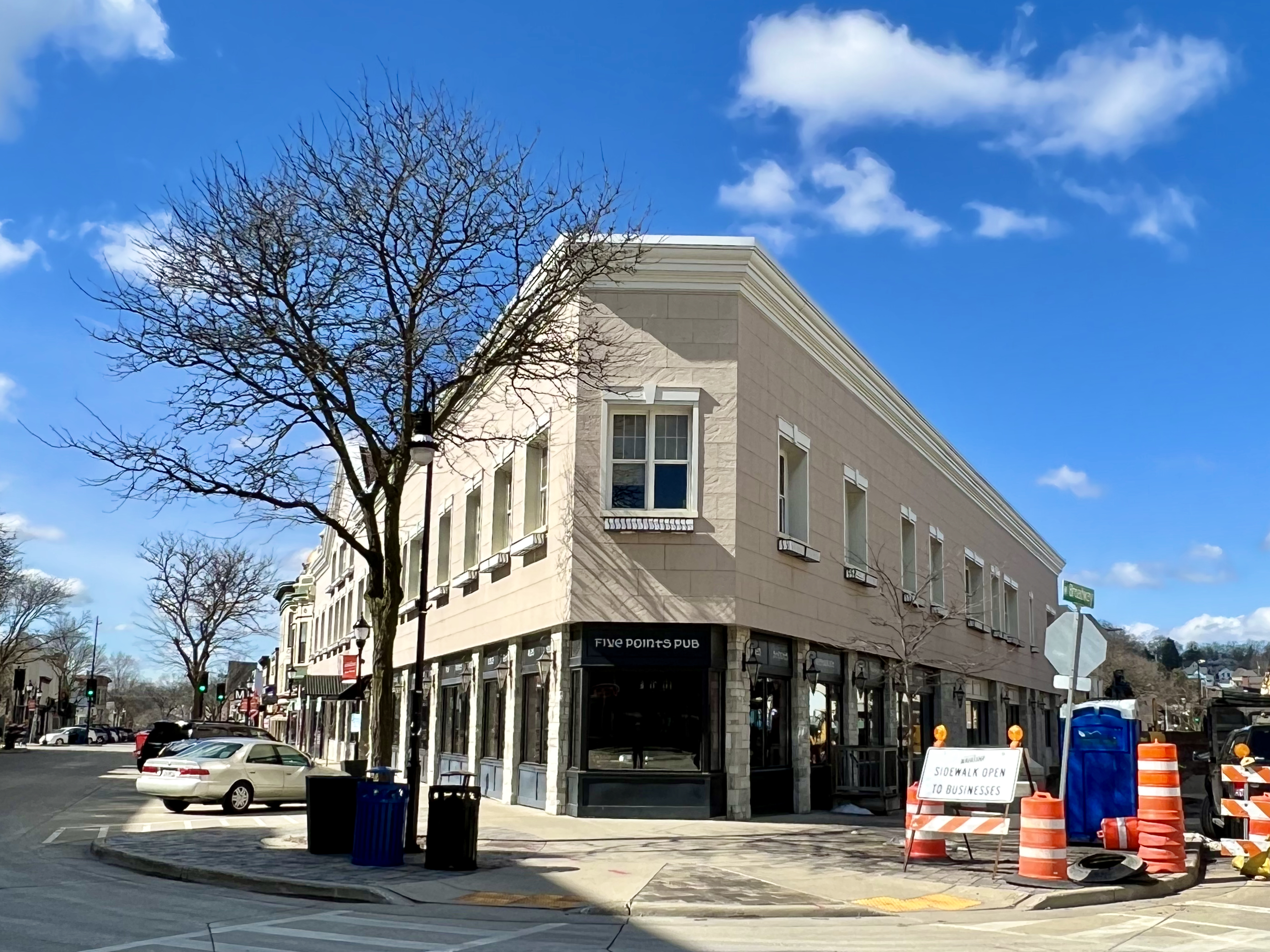 Exterior of Five Points Pub