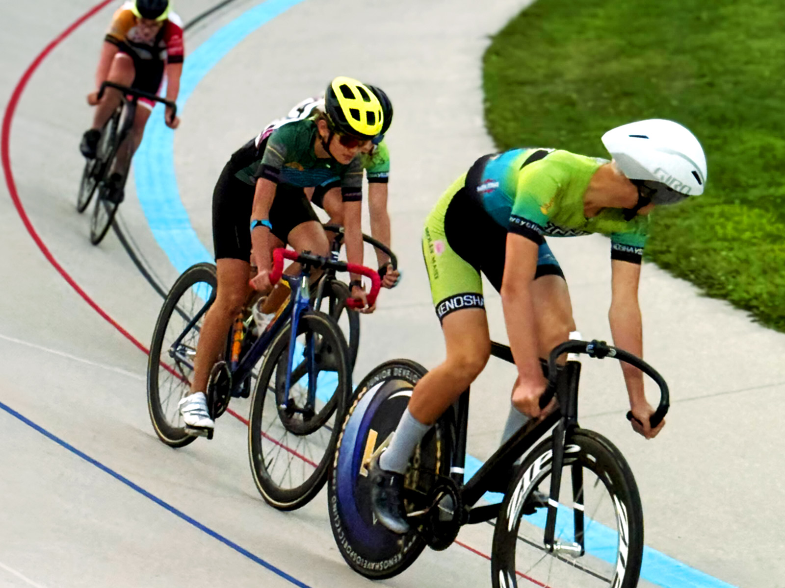 Two legs, one gear, no brakes: track racing is back in Kenosha