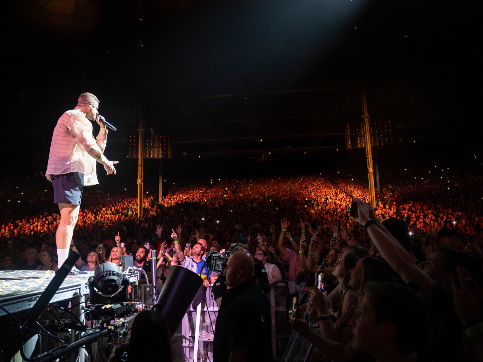 7 awesome images from Imagine Dragons' Summerfestclosing performance