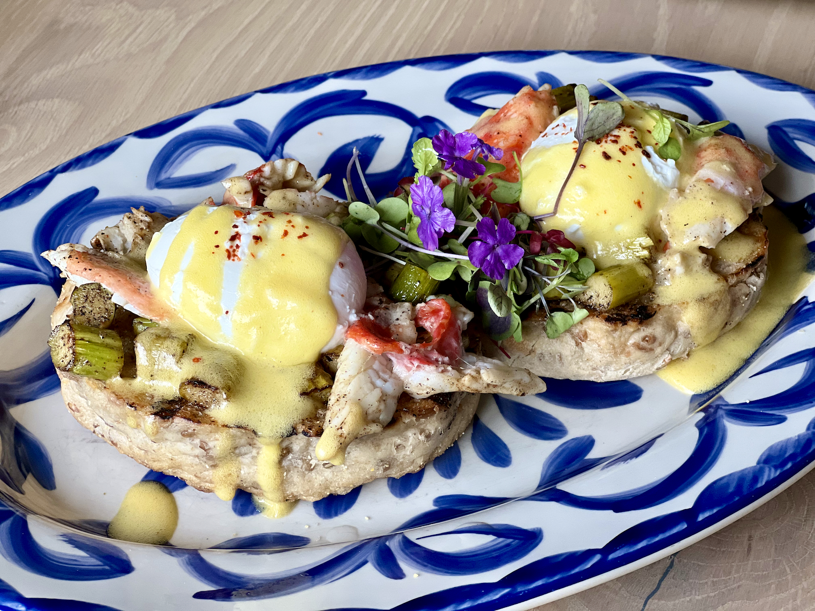 King crab benedict