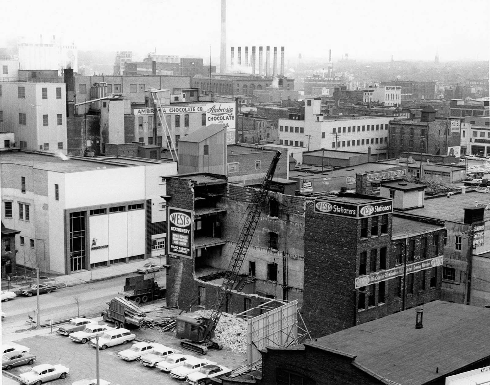 Looking northwest from 6th and Highland