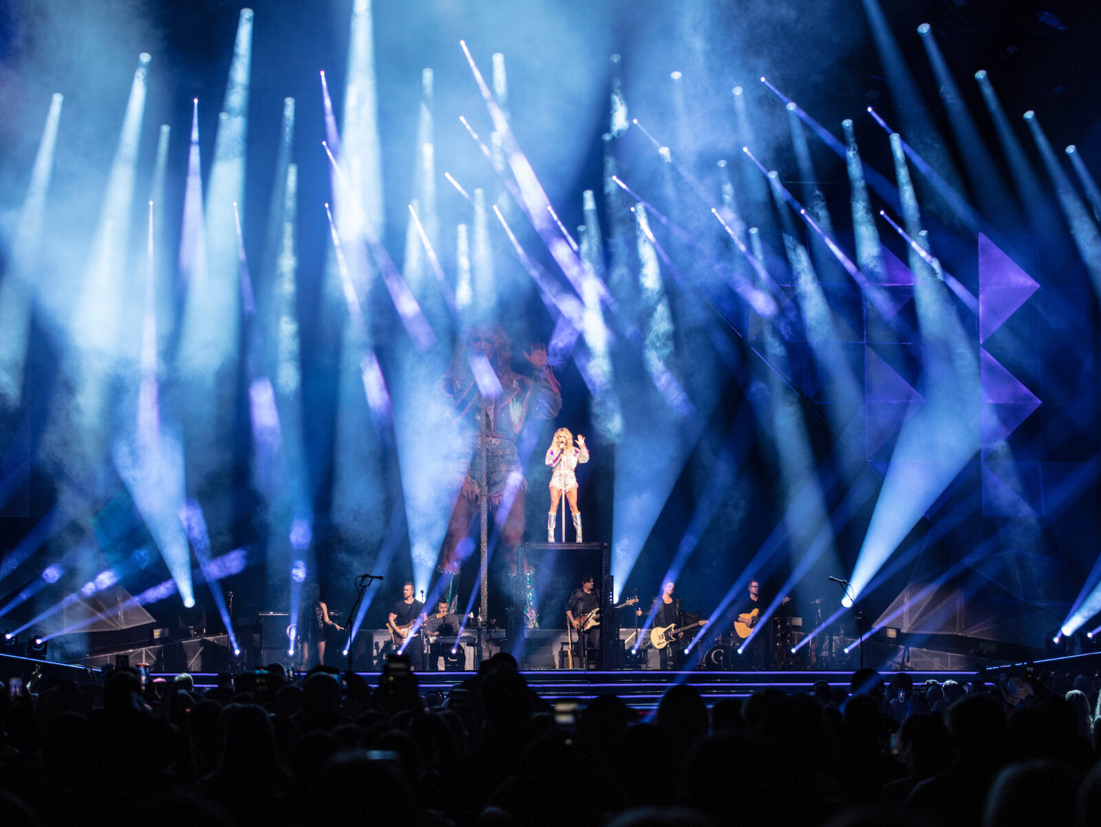 6 reasons why you shouldn't have missed Carrie Underwood's Fiserv Forum  return