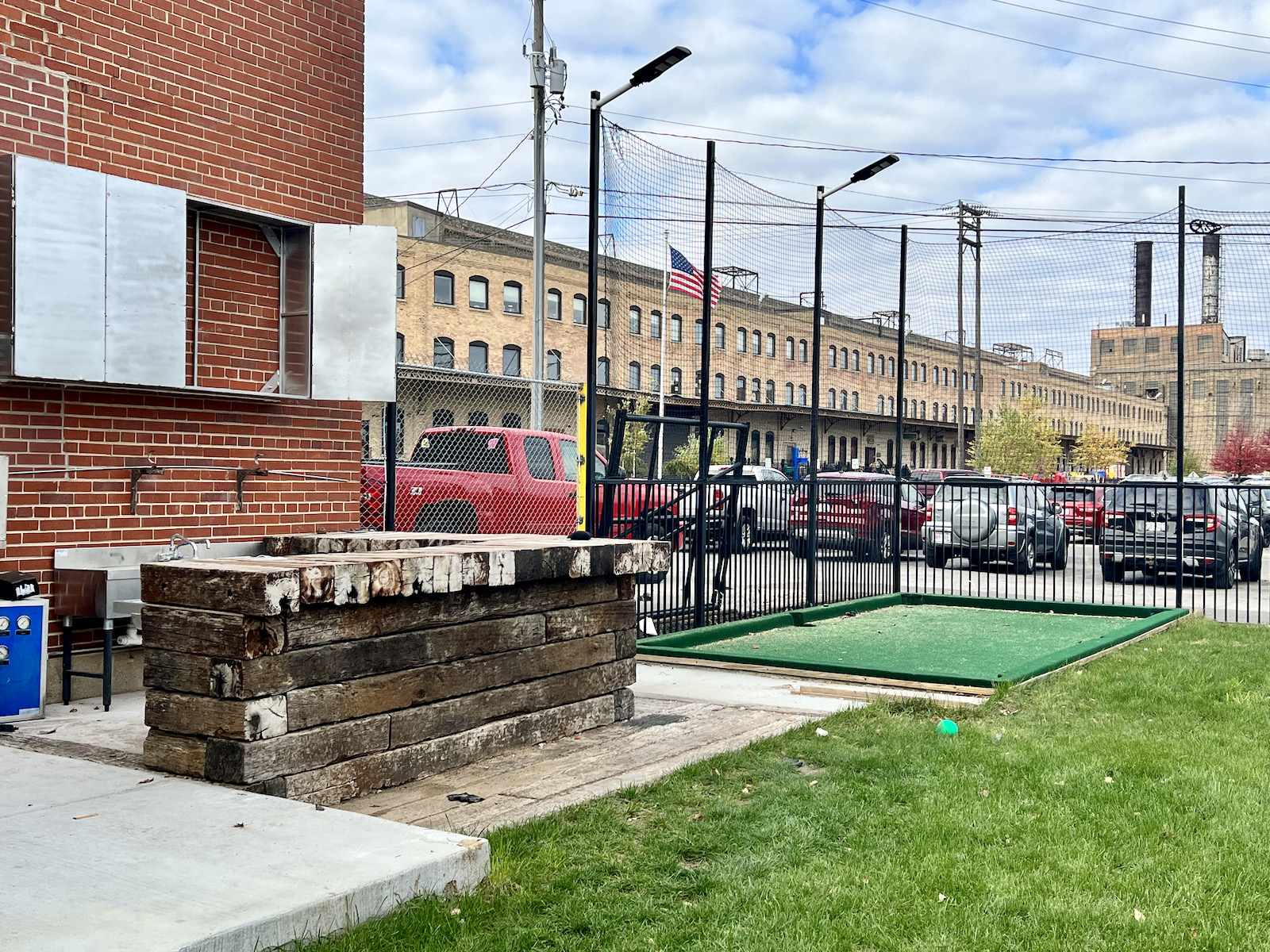 Outside bar and kick pool