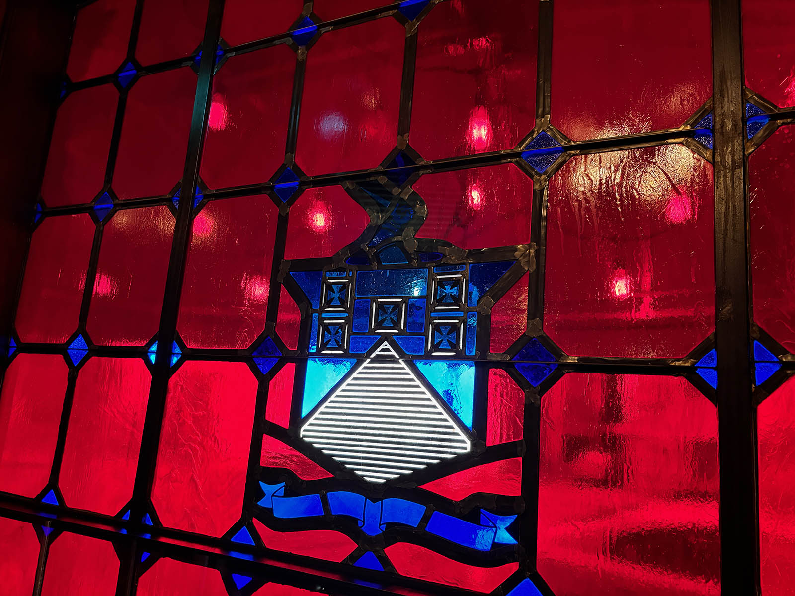 Swingin' Door Exchange stained glass window