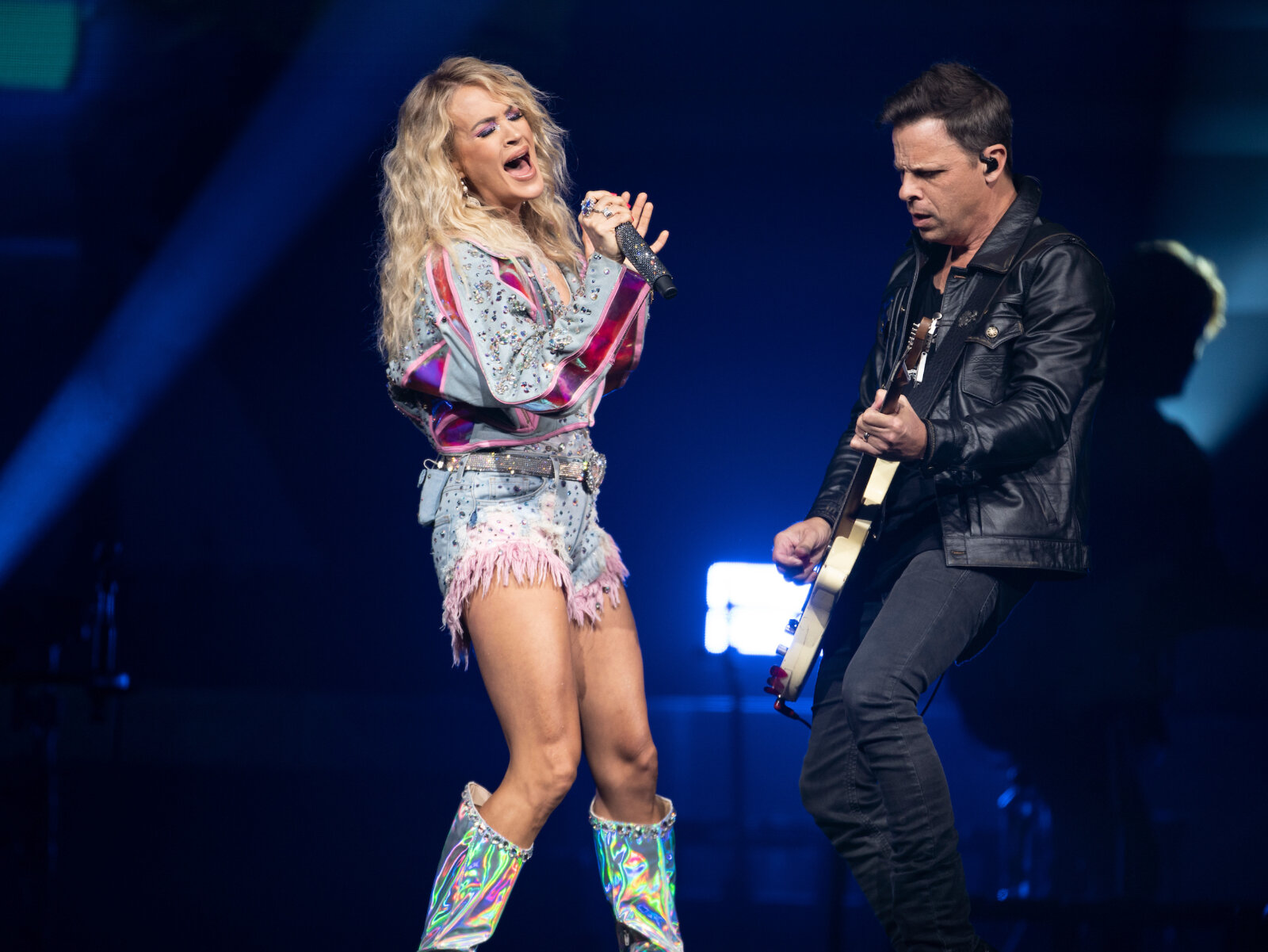 Concert review: Carrie Underwood returns to dazzle old friends, fans at CTC