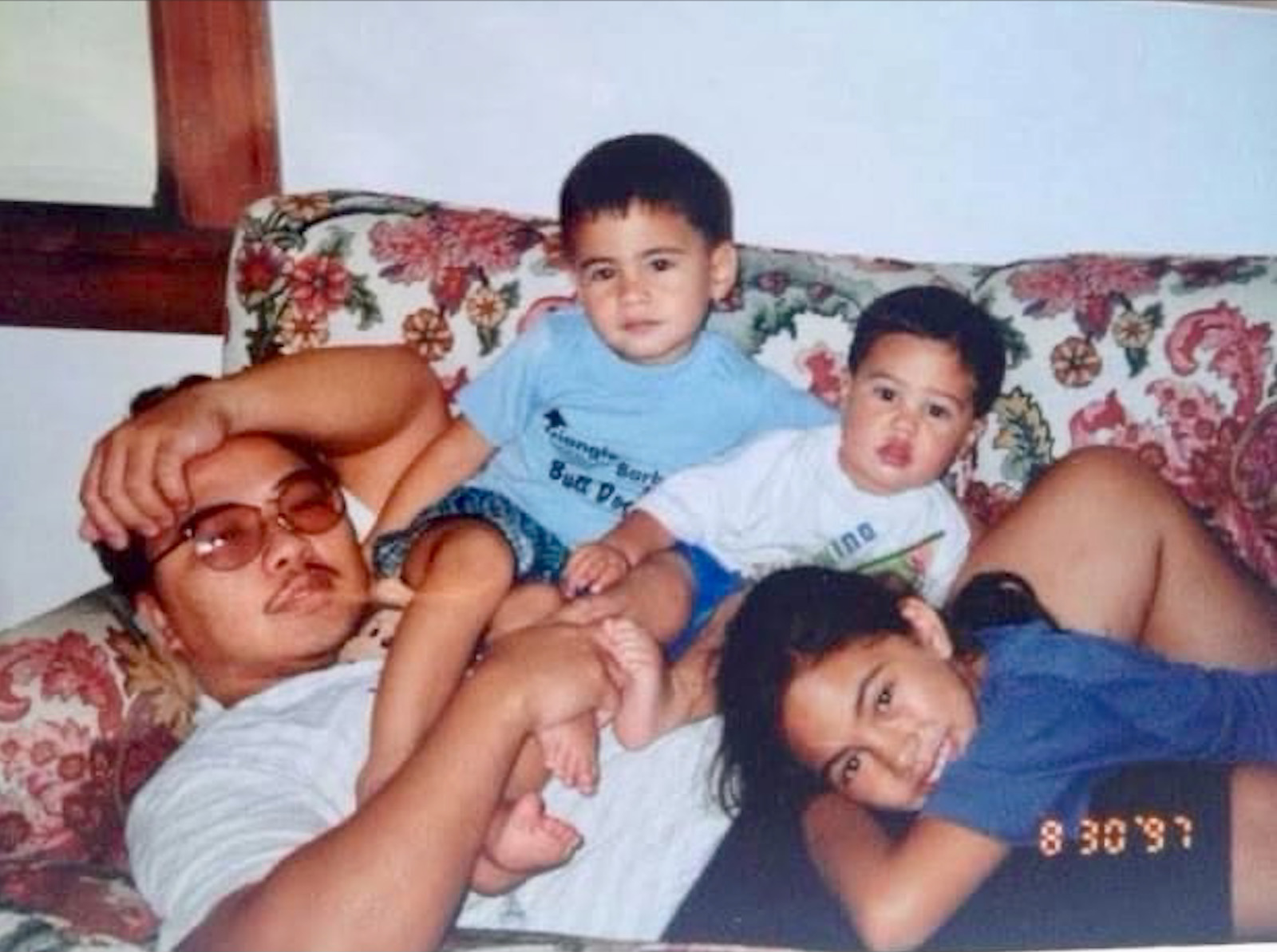 Ray Alfaro with his three children