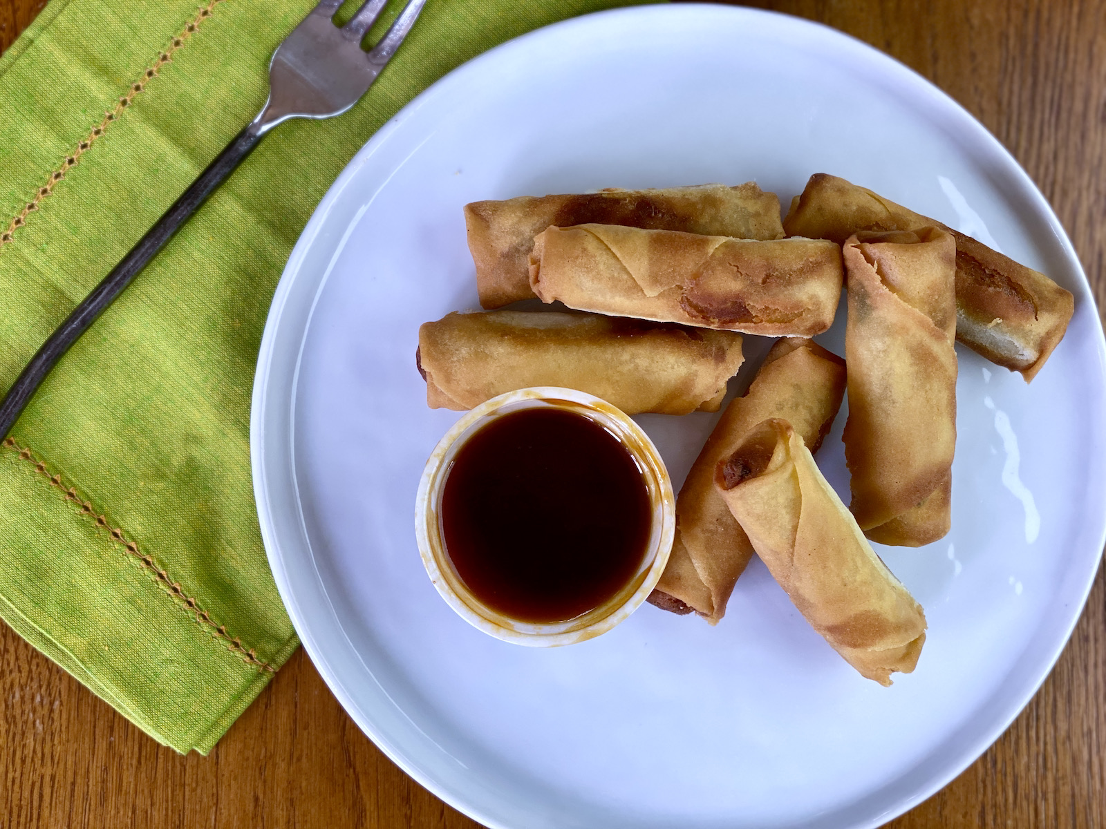 Sping rolls with teriyaki sauce