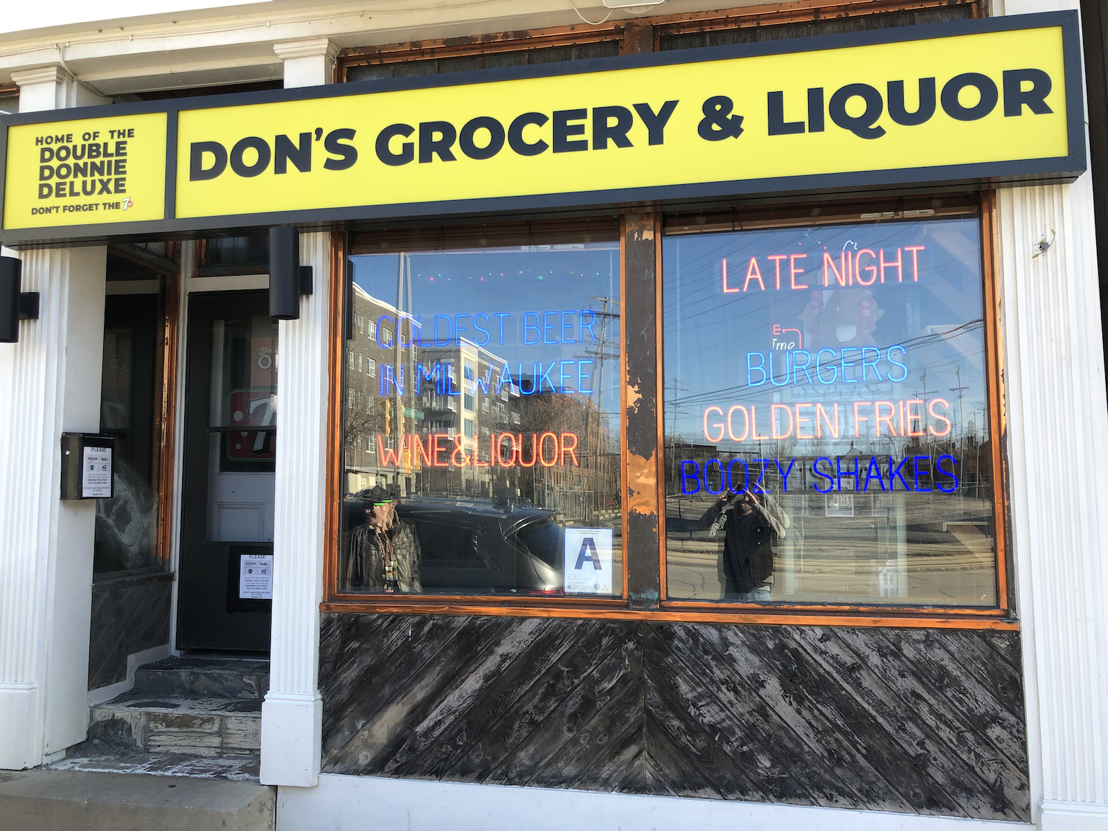 Don's Grocery & Liquor