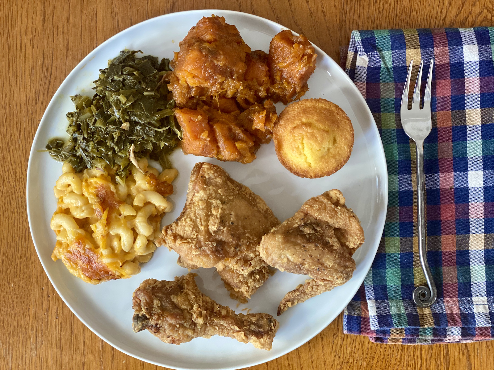 Fried chicken dinner from Daddy's Soul Food & Grille