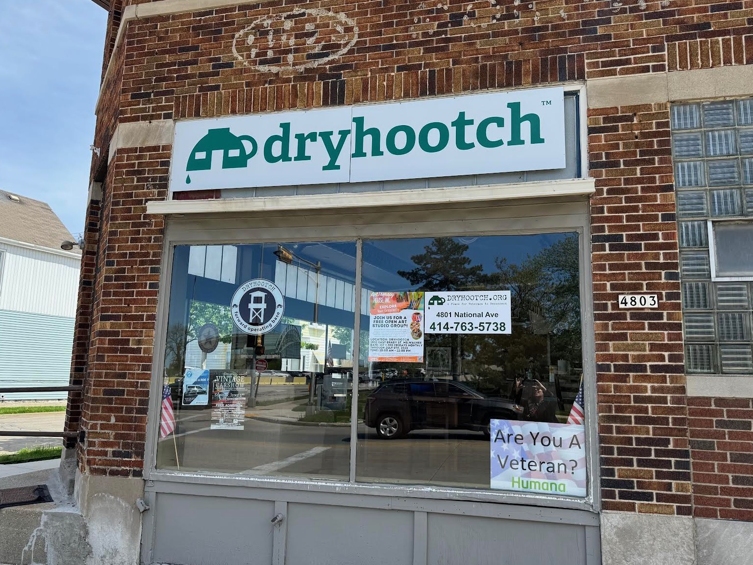 dryhootch