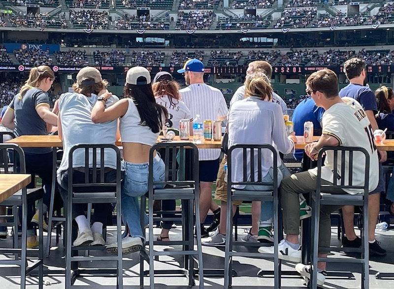 Guaranteed Rate Field Miller Lite Landing 