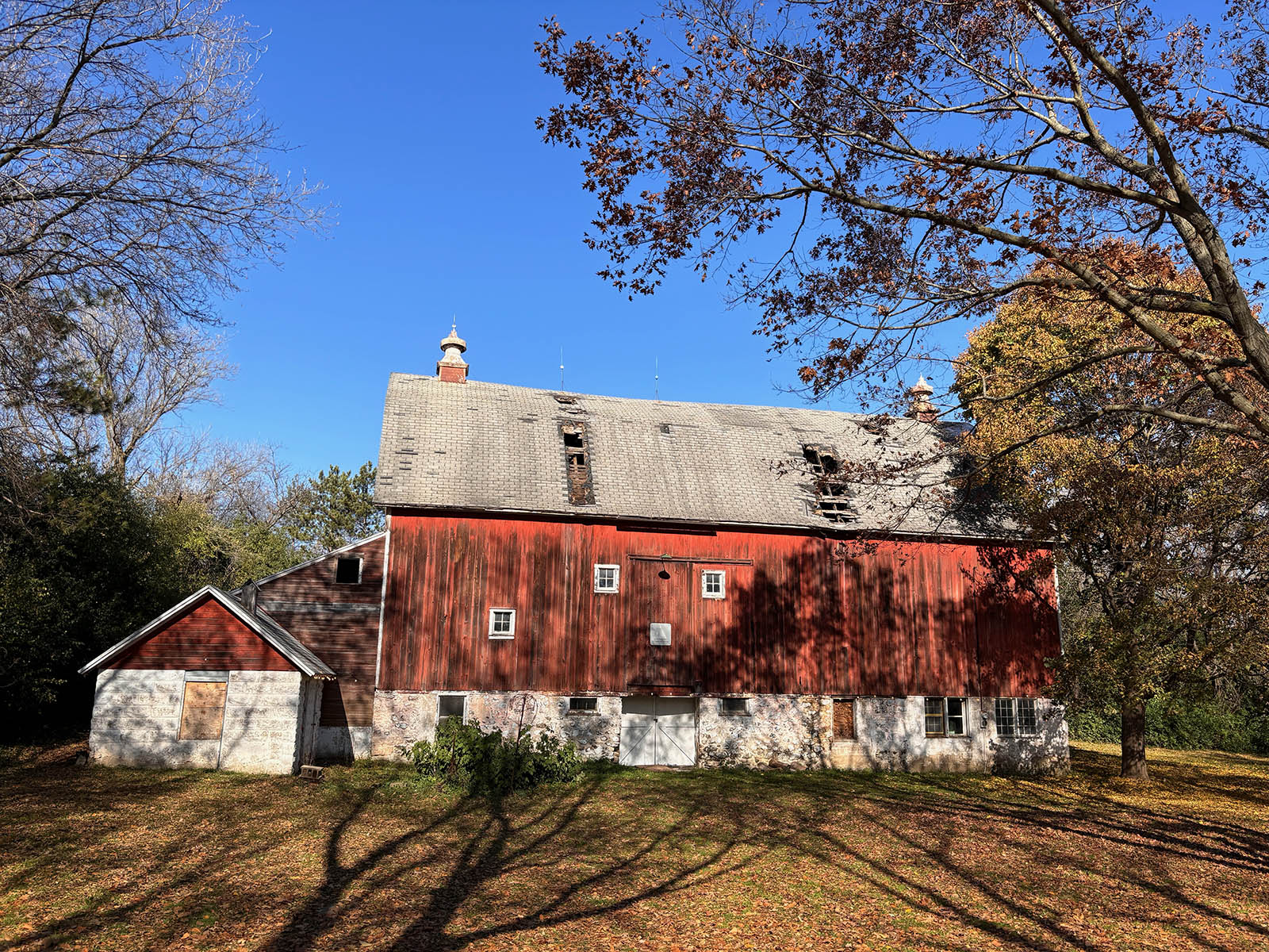 barn