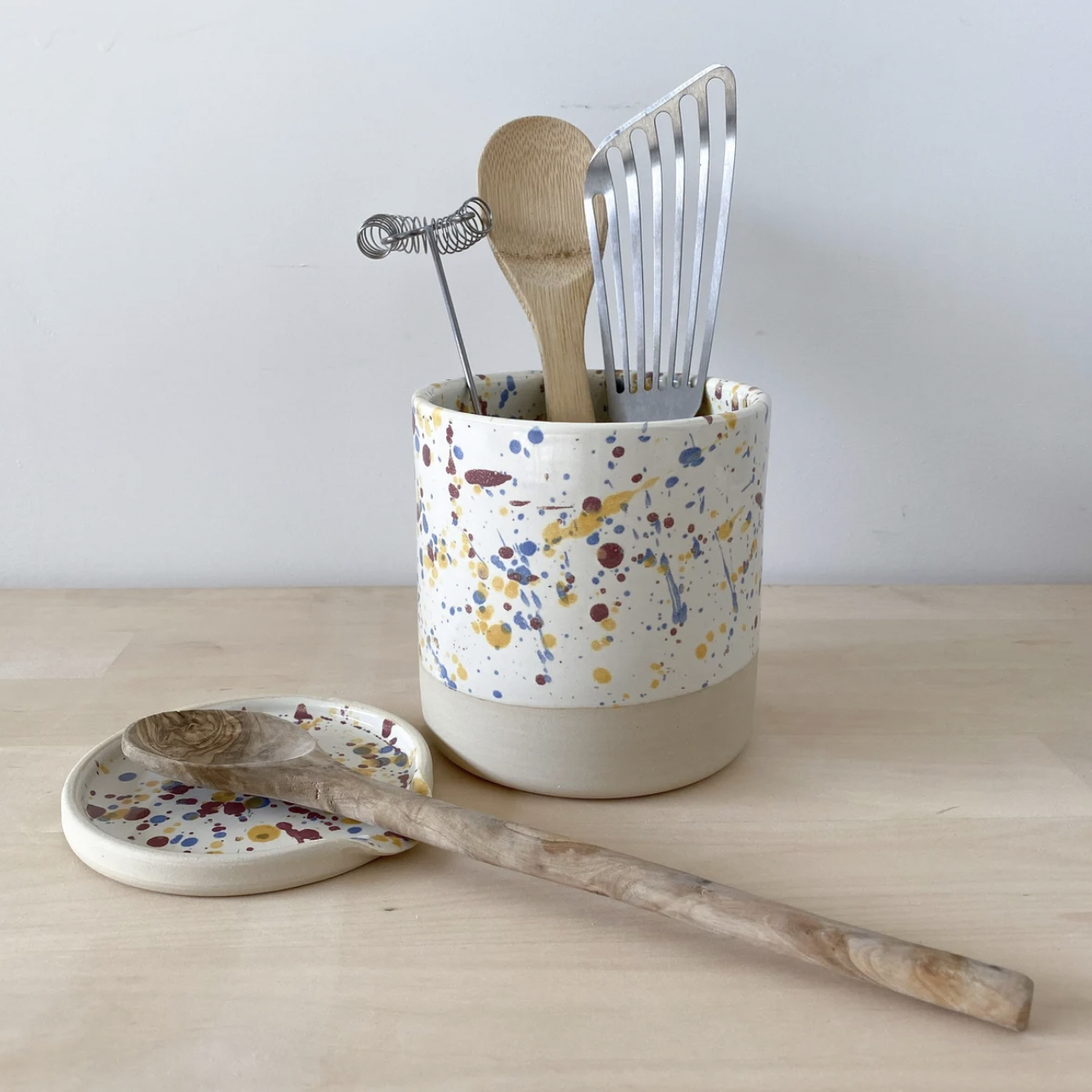 spoon rest and utensil holder