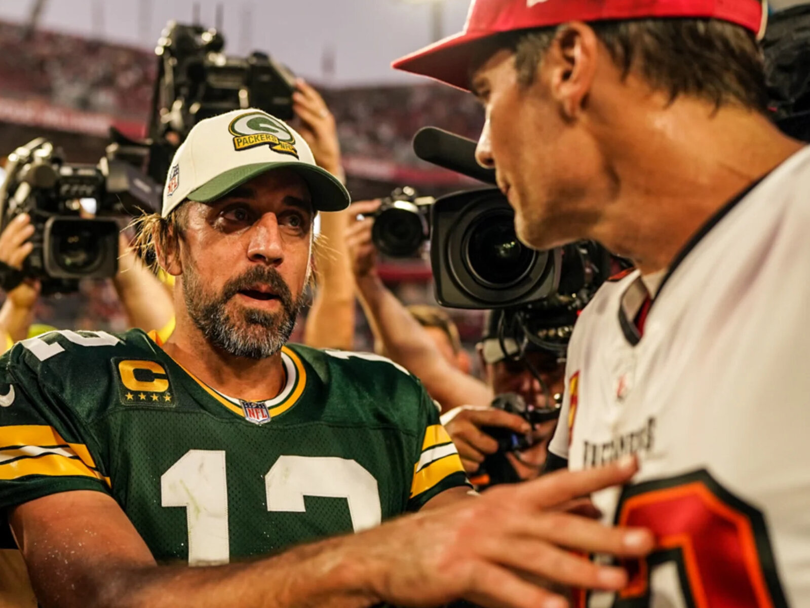 Survive this Packers' swoon by having a laugh at these Rodgers/Brady memes