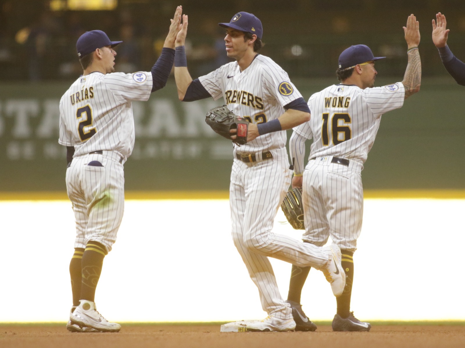 2022 Milwaukee Brewers Preview - Last Word On Baseball