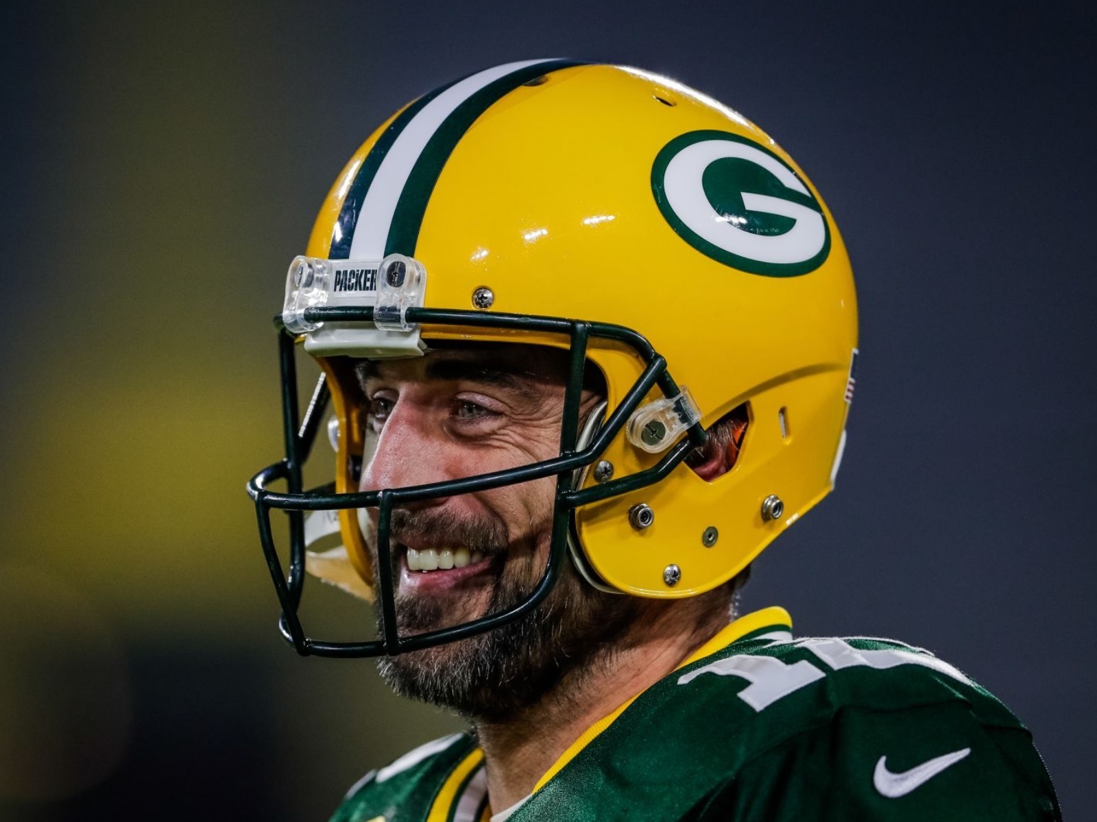 Aaron Rodgers confirms his return to Green Bay but says reported details of  his contract are “inaccurate”