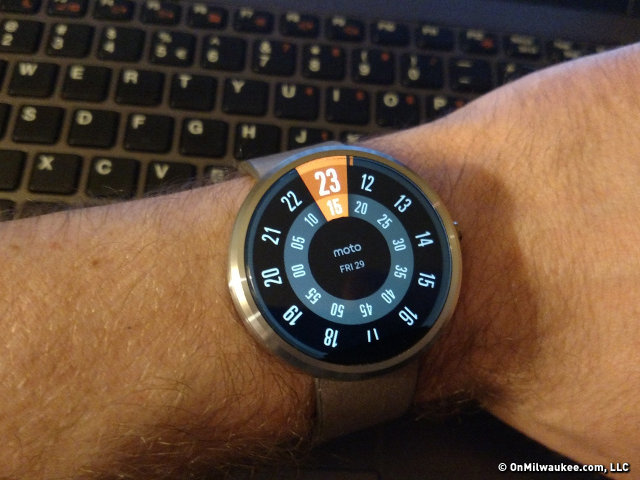 moto 360 watch