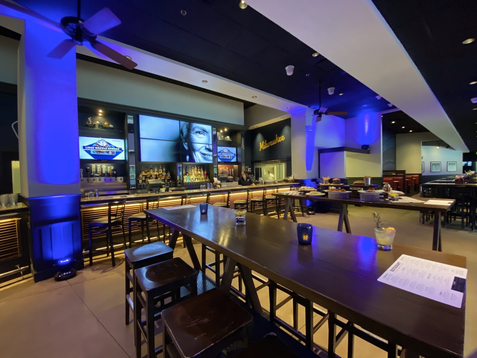 Milwaukee Brewers Sports Bar