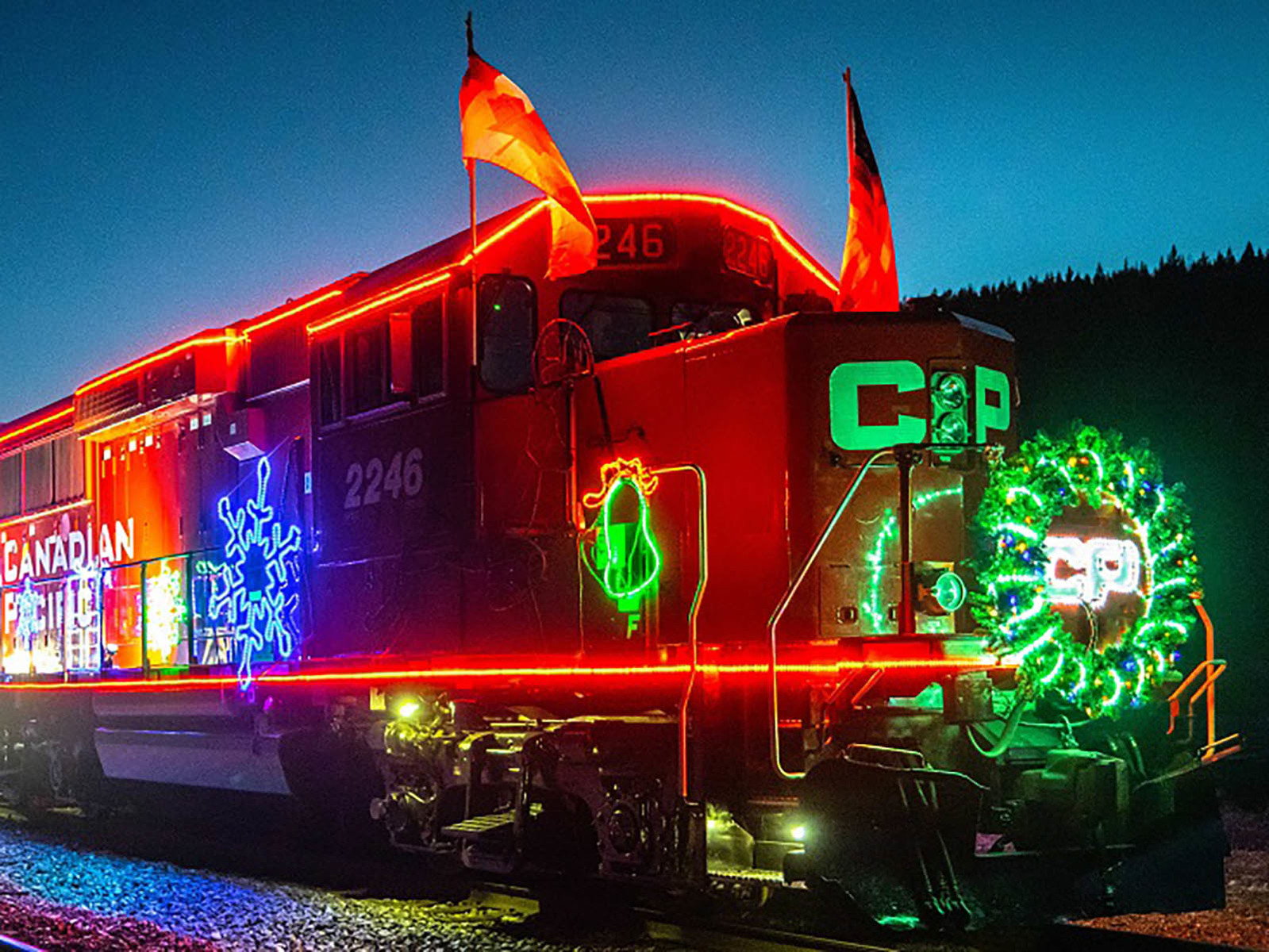 Canadian Pacific Holiday Train returns to the rails to support food banks