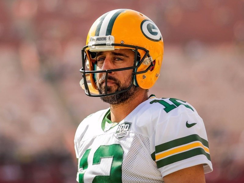 Aaron Rodgers dishes out $112,500,000 advice to Jordan Love as Packers QB  looks to take over the mantle in Green Bay