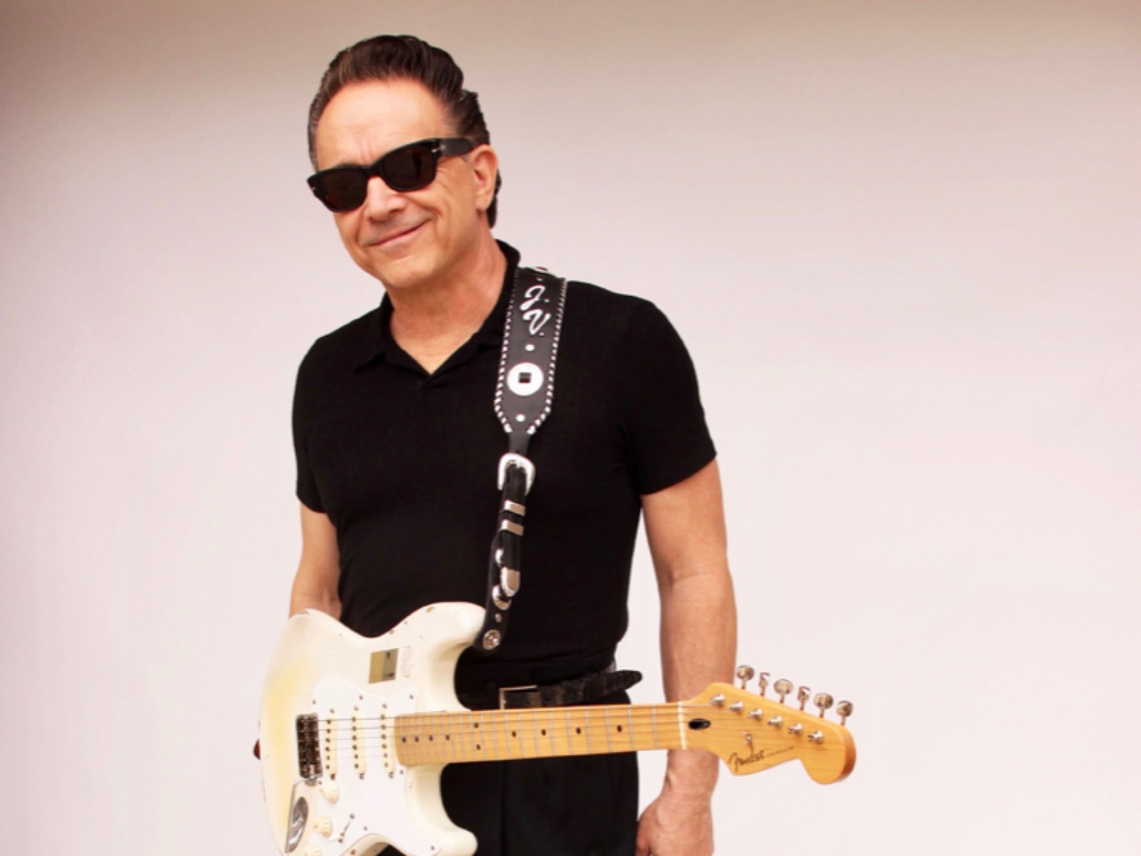 Jimmie Vaughan talks his version of blues, his upcoming MKE show and more