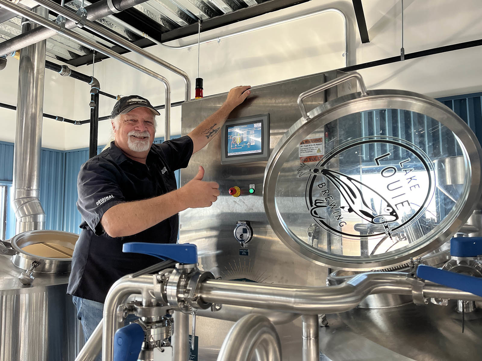 Wisconsin craft beer pioneer Kirby Nelson leads Lake Louie Beer School
