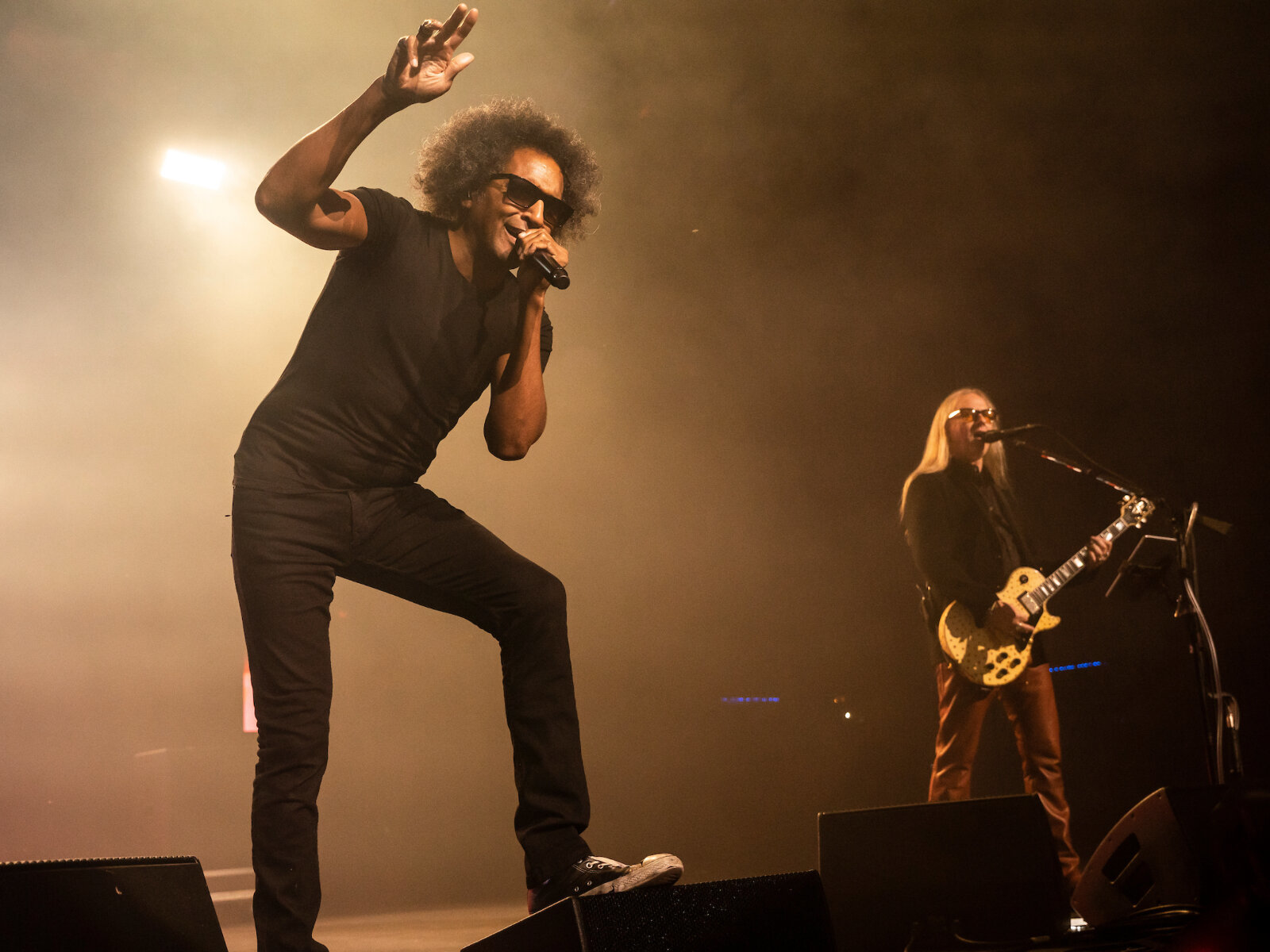 7 awesome images from Alice In Chains' Milwaukee return at the AmFam Amp