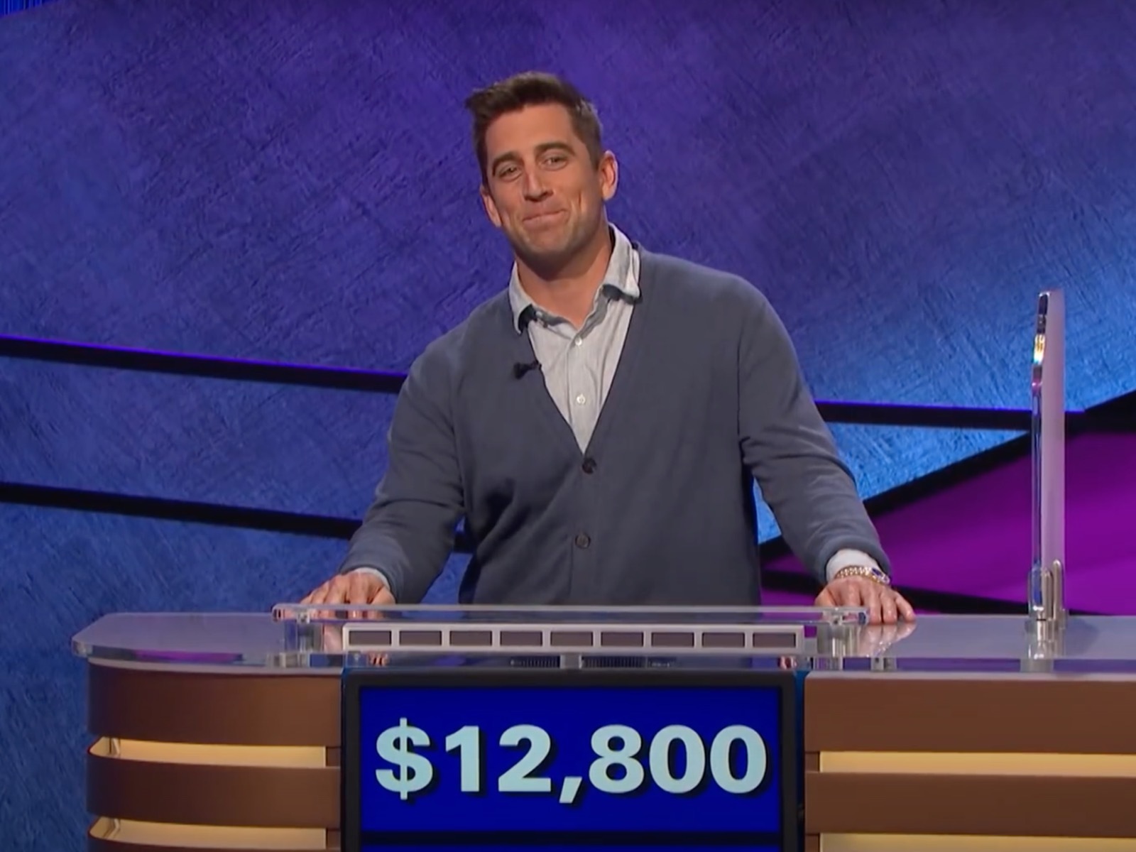 Aaron Rodgers 'Jeopardy' Hosting Reviews: Twitter Reacts