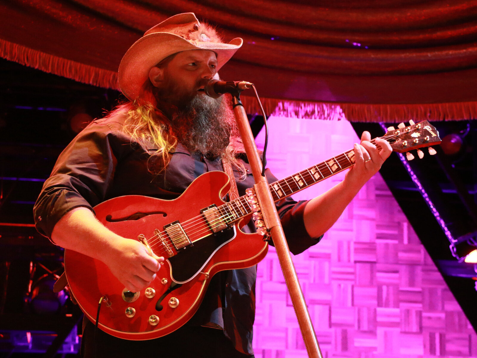 8 standout moments from Chris Stapleton's Fiserv Forum show