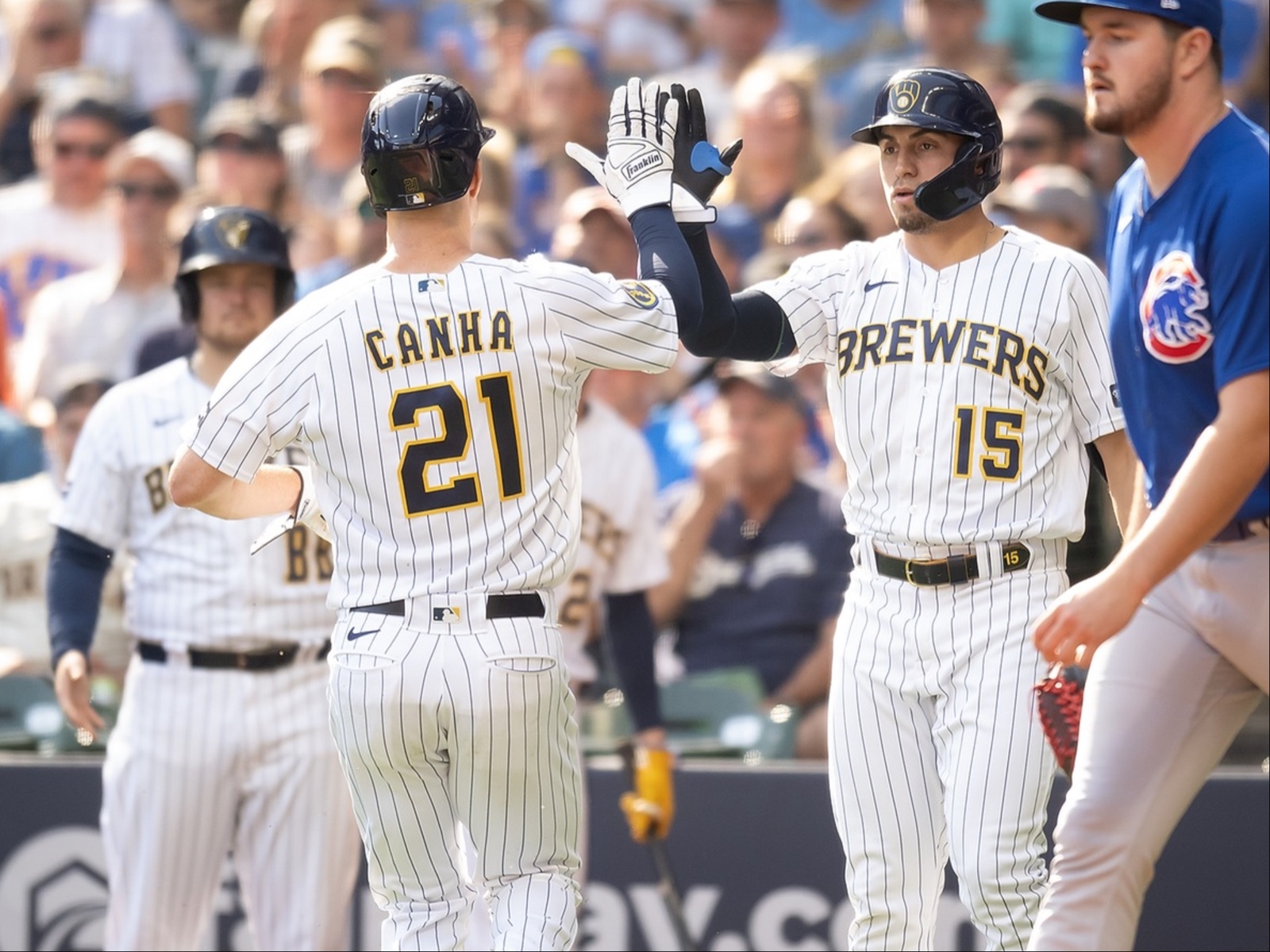 Score free tickets to this week's Brewers Wild Card playoff games right now