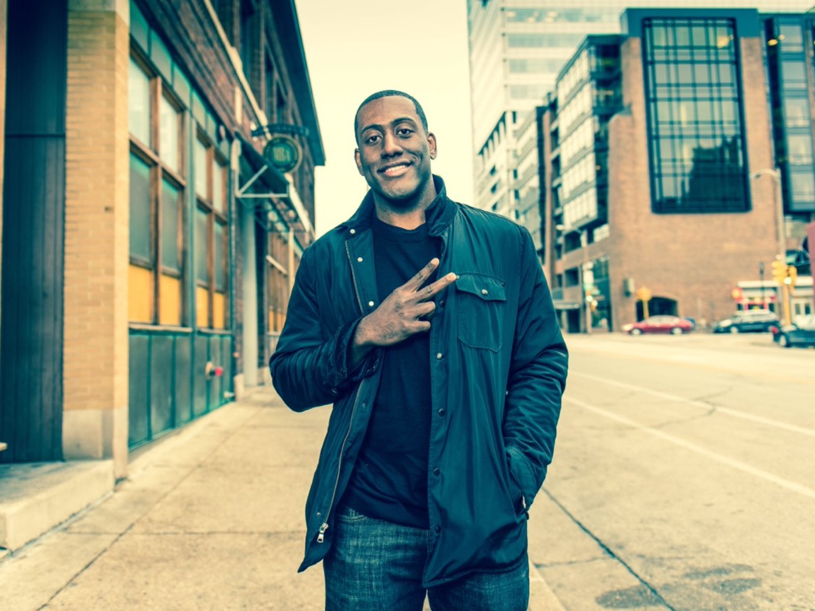 Popular Milwaukee DJ gives book publishing a spin