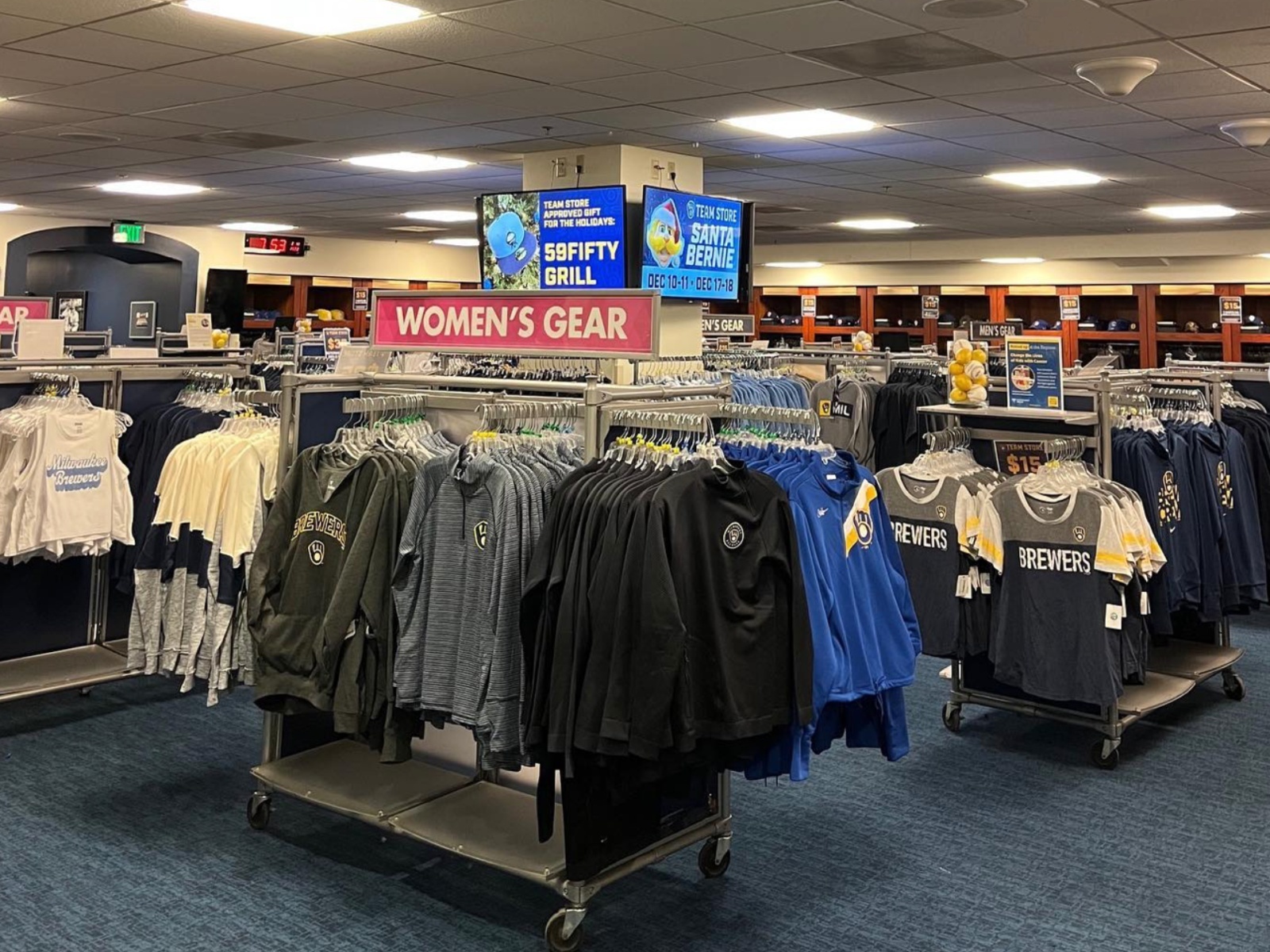 Brewers team sales store sale