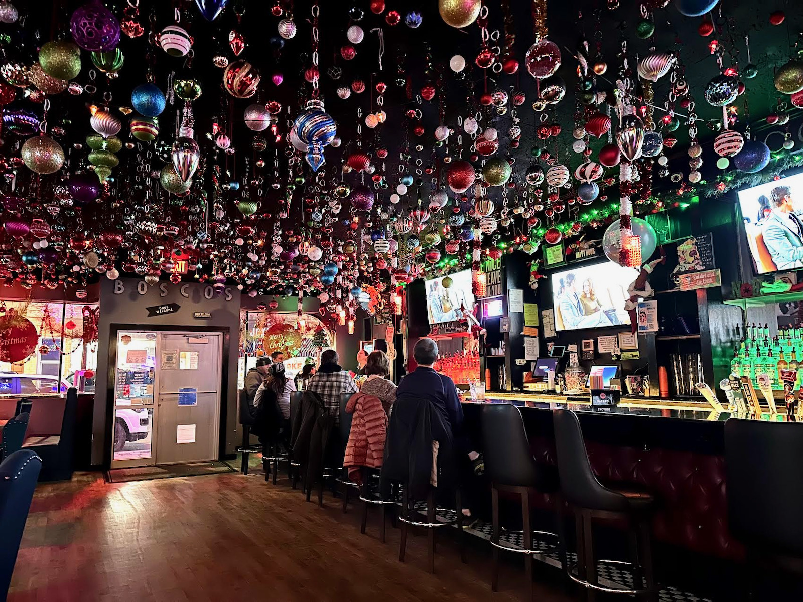 Have a swig of holiday spirit with these festive holiday hidden gem bars