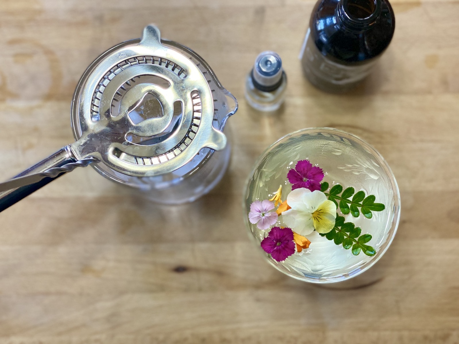 How to stock an amazing zero proof home bar